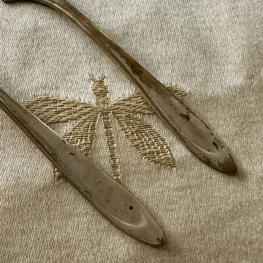Vintage Meriden Silverplate Co. First Lady 2 Piece Pickle Fork & Cheese Spreader